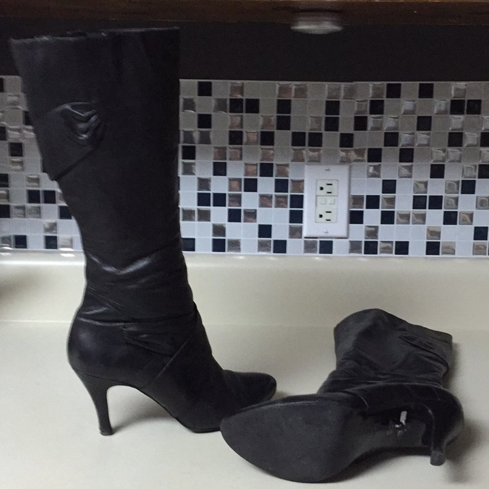 Soho lab butter soft leather boots black 8.5